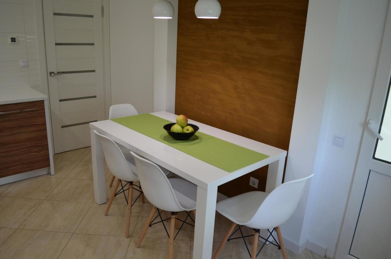Apartment On Getmana Vigovskogo 49 Rivne Esterno foto