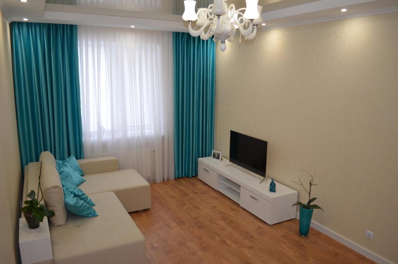 Apartment On Getmana Vigovskogo 49 Rivne Esterno foto