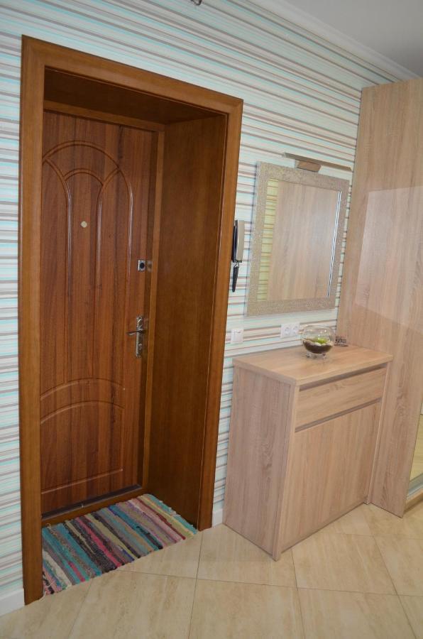 Apartment On Getmana Vigovskogo 49 Rivne Esterno foto